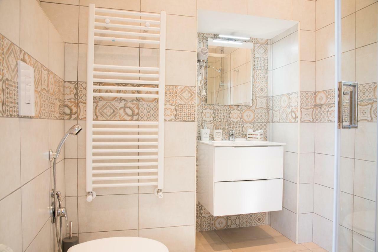 B&B Lumiere Roma Esterno foto